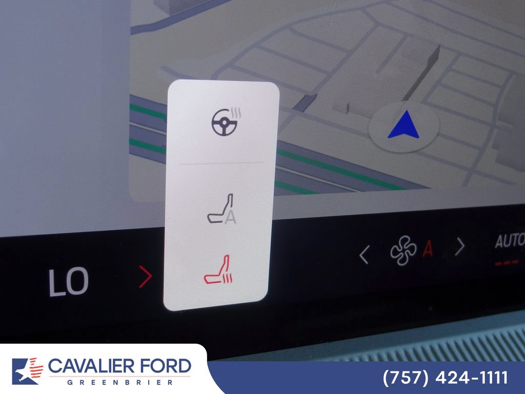Used 2026 Ford Explorer ST-Line w/ ST-Line Street Pack AWD/4WD image 30