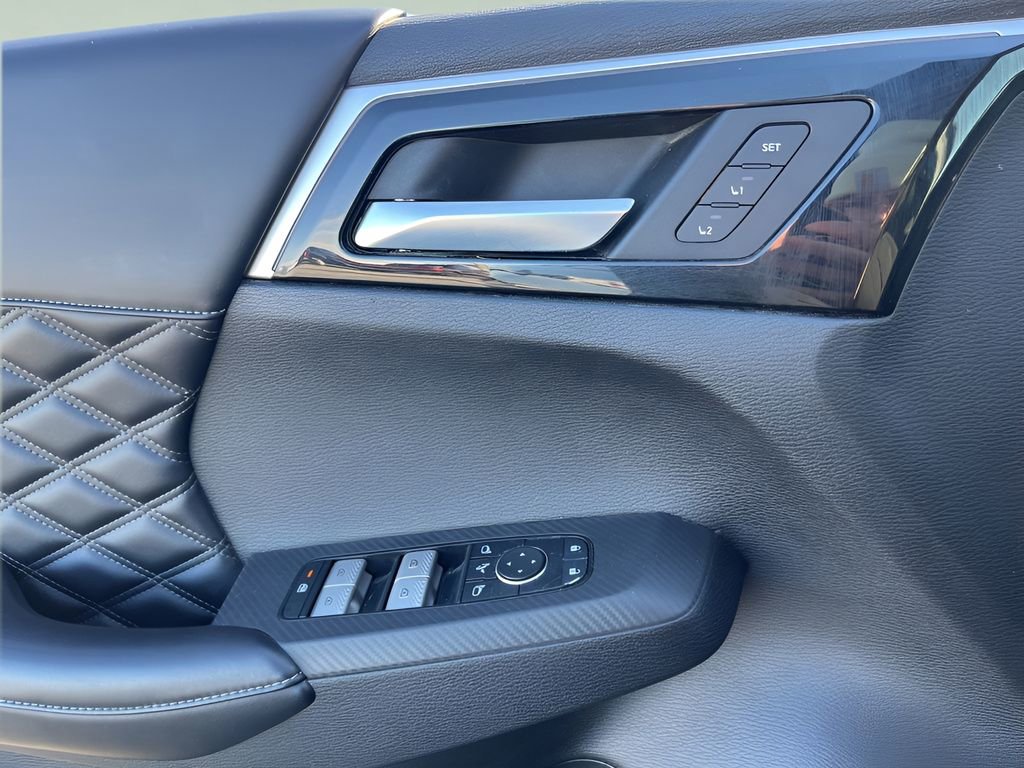 Used 2022 Mitsubishi Outlander SEL image 24