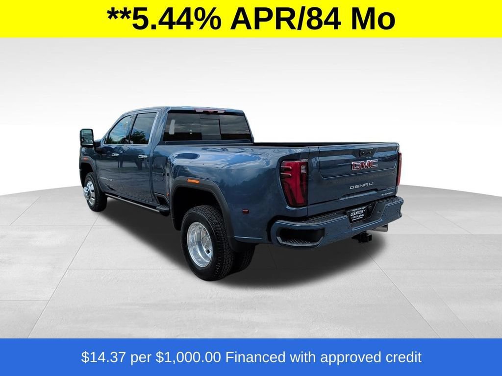 New 2026 GMC Sierra 3500 Denali w/ Denali Reserve Package AWD/4WD image 7