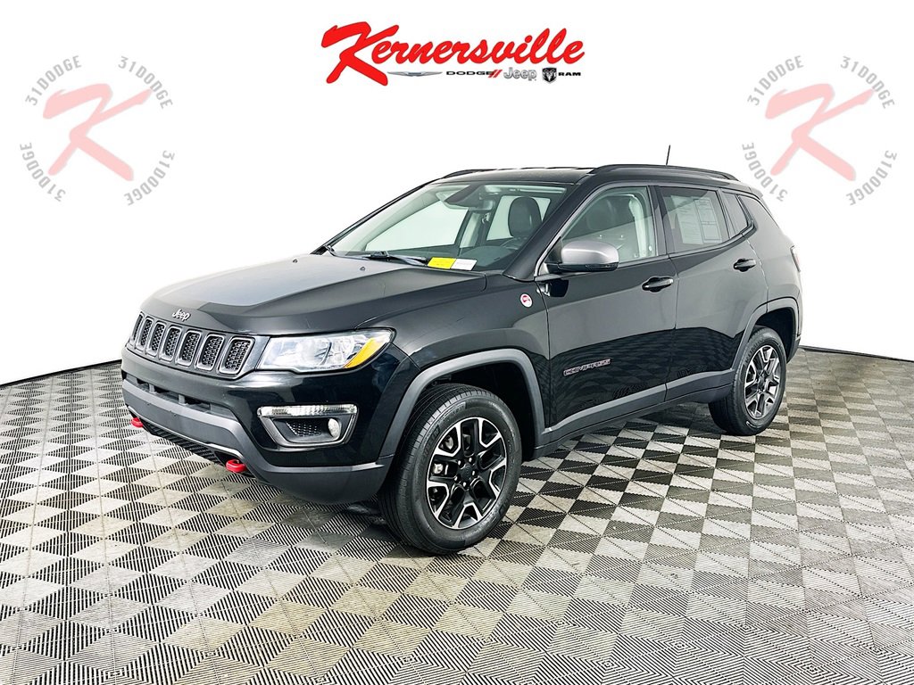 Used 2020 Jeep Compass Trailhawk image 3