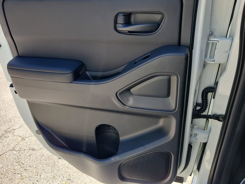 New 2026 Nissan Frontier SV image 11