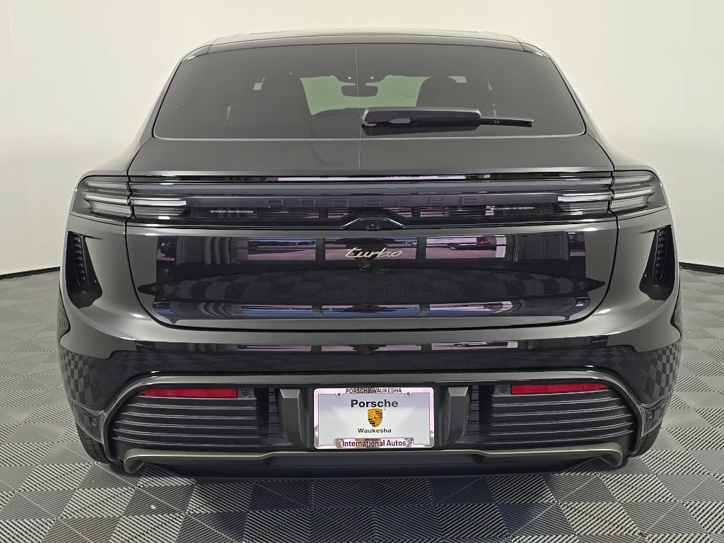 Certified 2025 Porsche Macan Turbo Electric AWD/4WD image 6