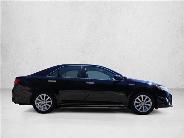 Used 2013 Toyota Camry XLE FWD image 4