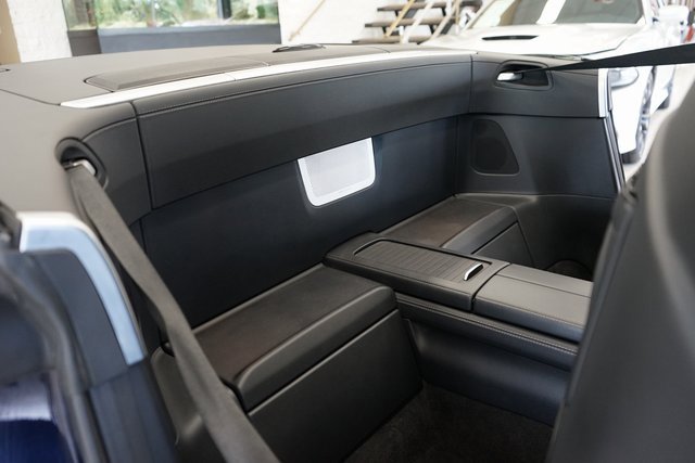 Used 2015 Mercedes-Benz SL 550 image 55