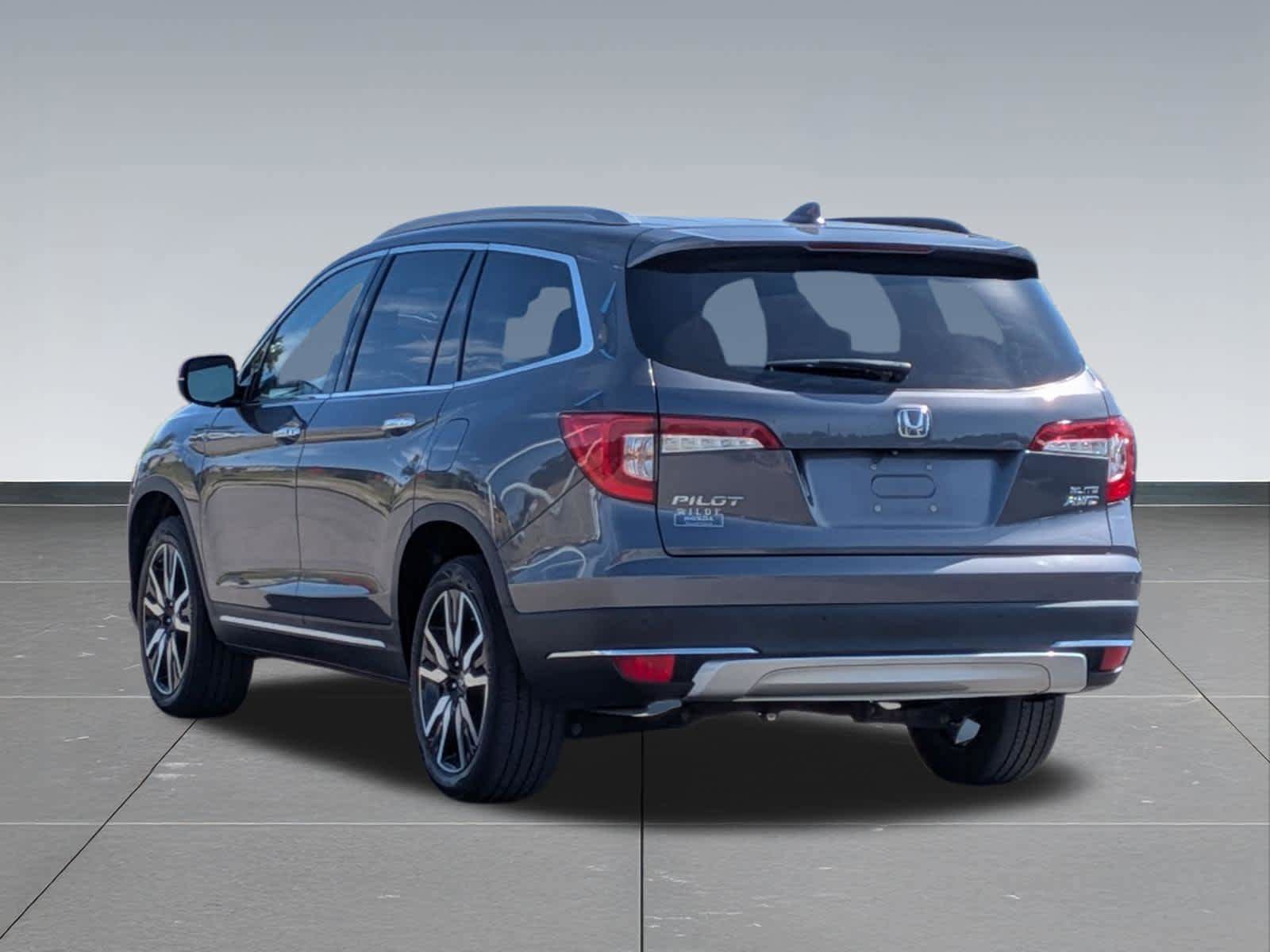 Certified 2019 Honda Pilot Elite image 3