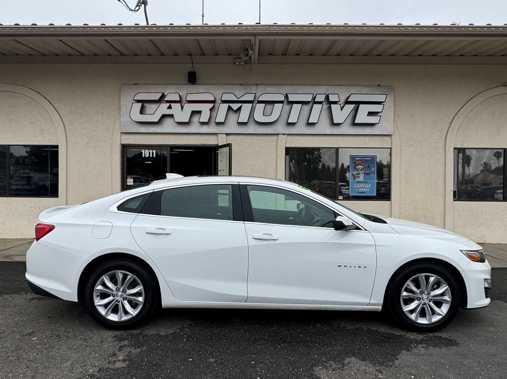 Used 2023 Chevrolet Malibu LT FWD image 3