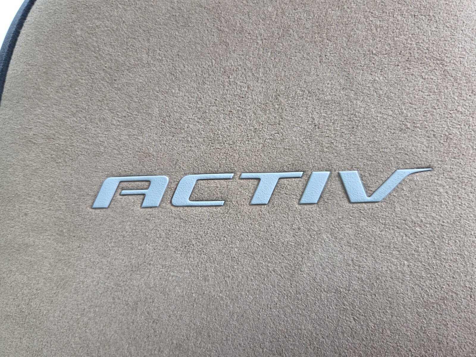 New 2027 Chevrolet Equinox ACTIV w/ Convenience Package III AWD/4WD image 12