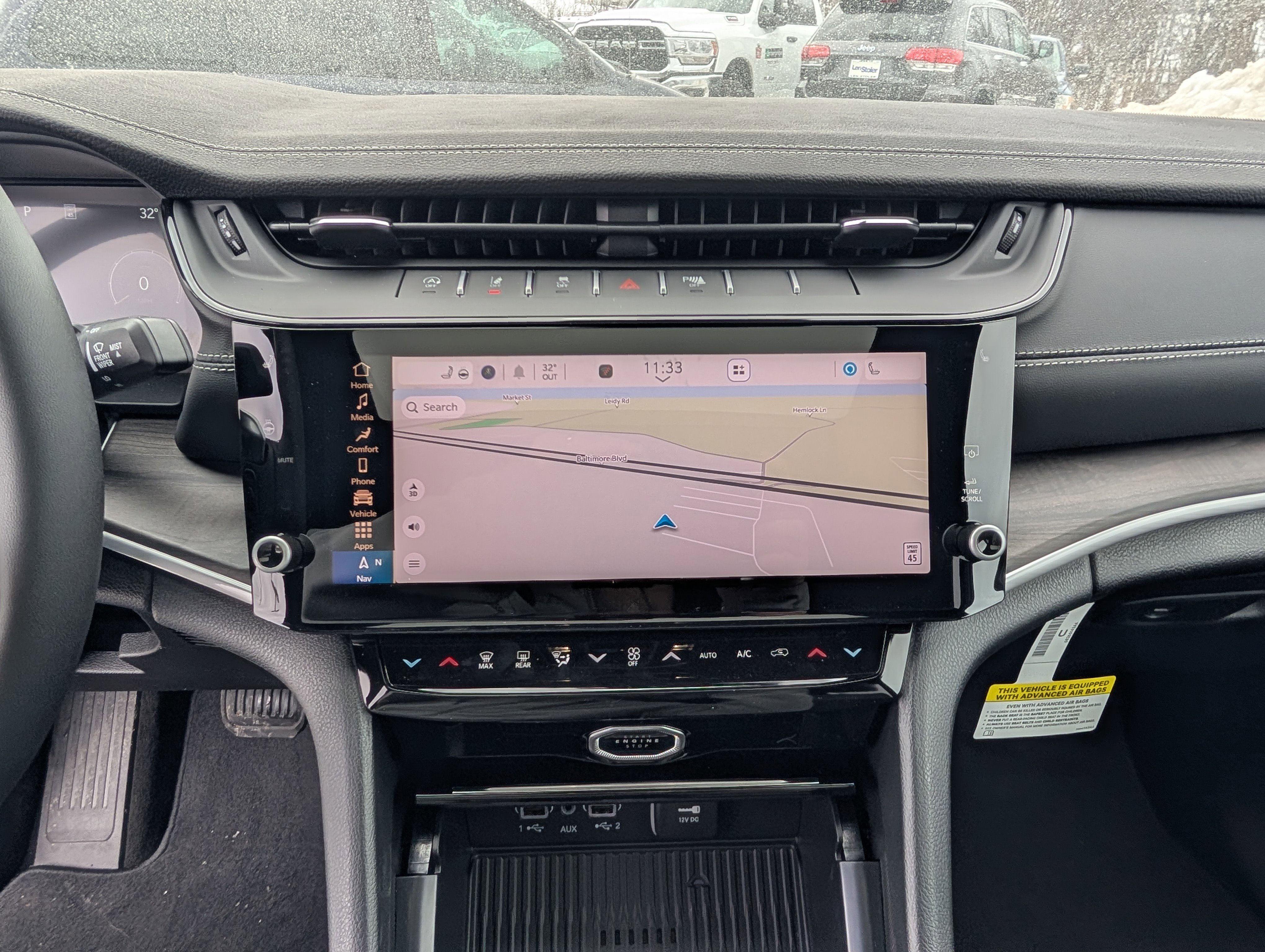 New 2026 Jeep Grand Cherokee Altitude image 13