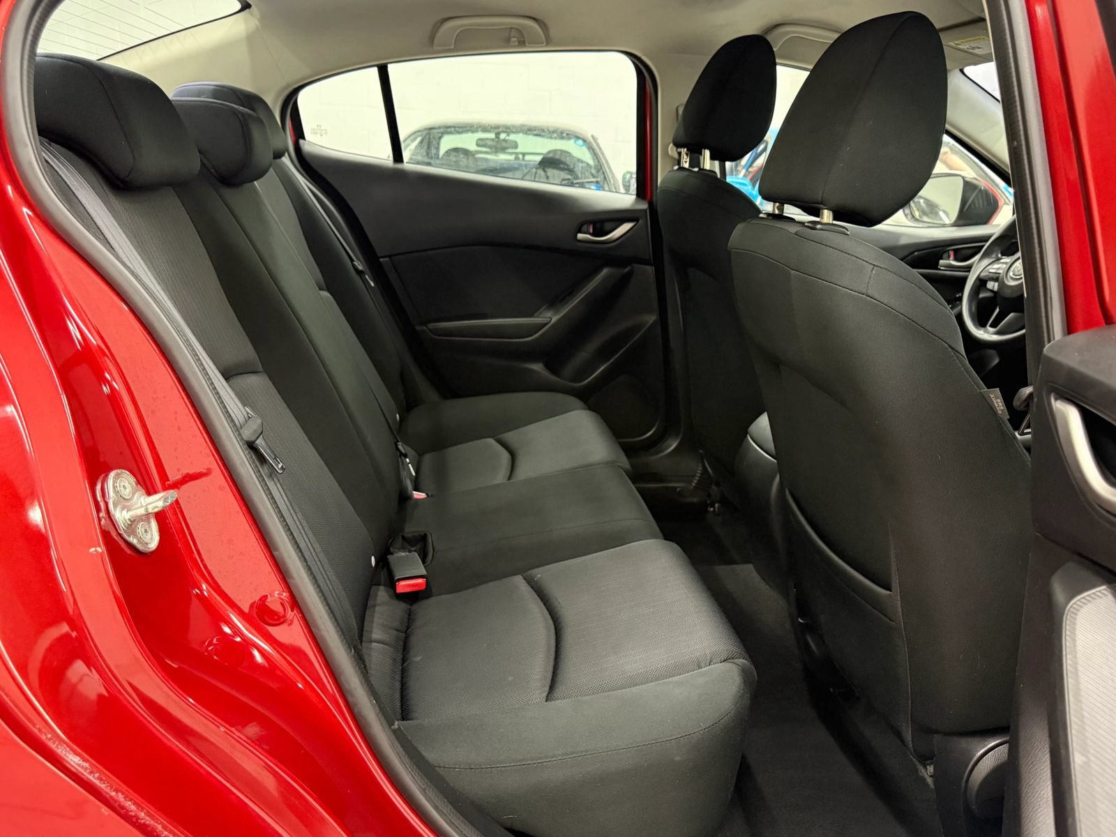 Used 2014 MAZDA MAZDA3 i Sport FWD image 22