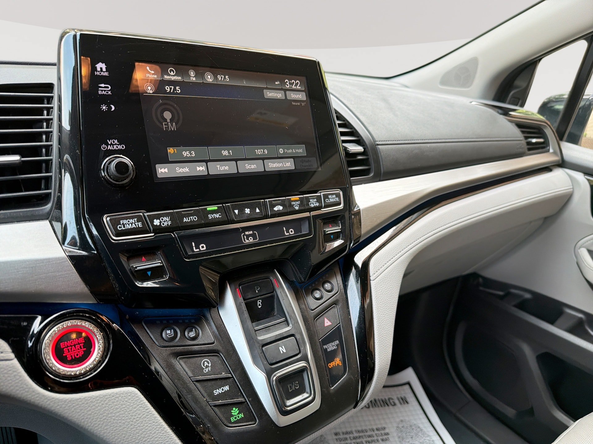 Used 2019 Honda Odyssey Elite image 12
