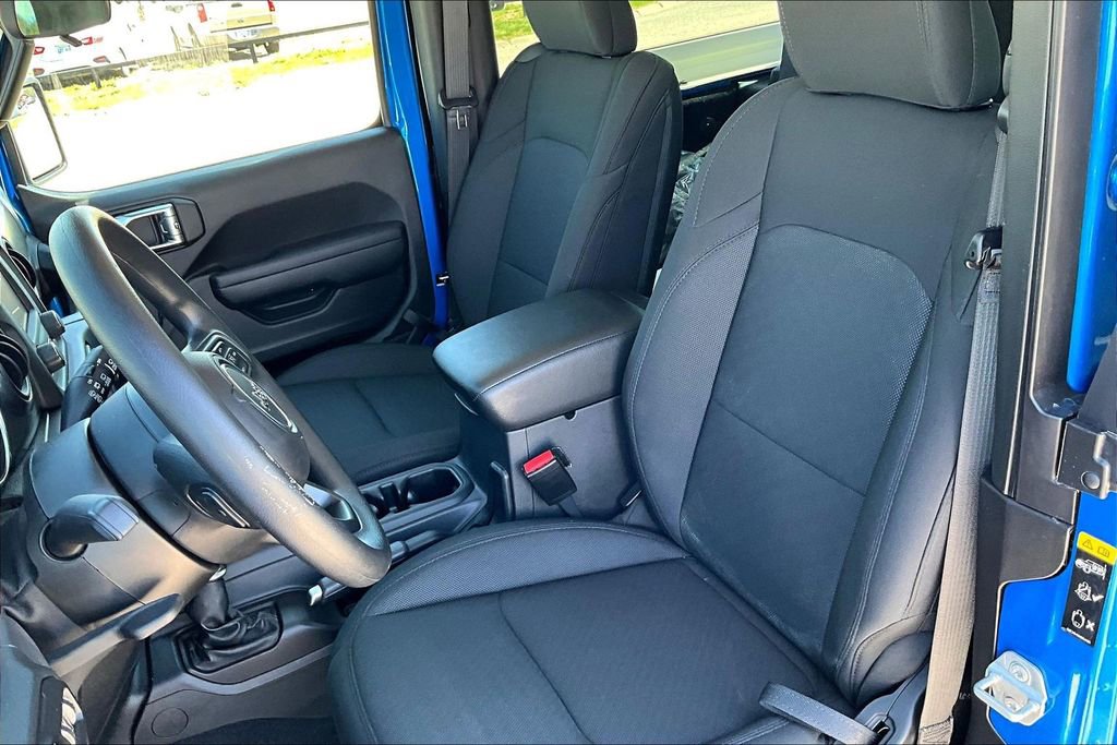 Used 2021 Jeep Wrangler Sport image 22