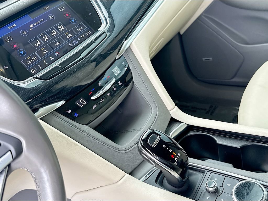 Used 2024 Cadillac XT6 Premium Luxury FWD image 29