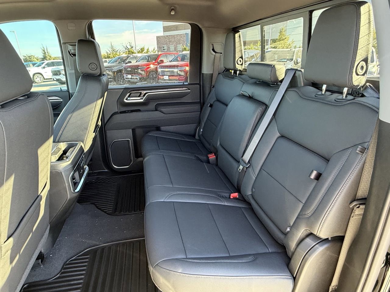 New 2026 Chevrolet Silverado 2500 LTZ w/ Z71 Chrome Sport Edition AWD/4WD image 25