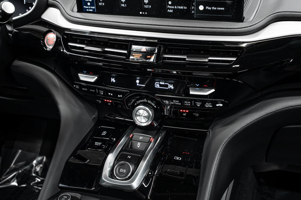 New 2026 Acura MDX w/ Technology Package FWD image 16