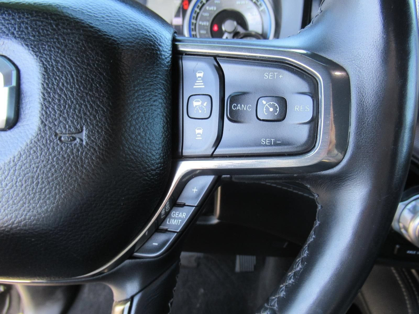 Used 2019 RAM 1500 Limited RWD image 24