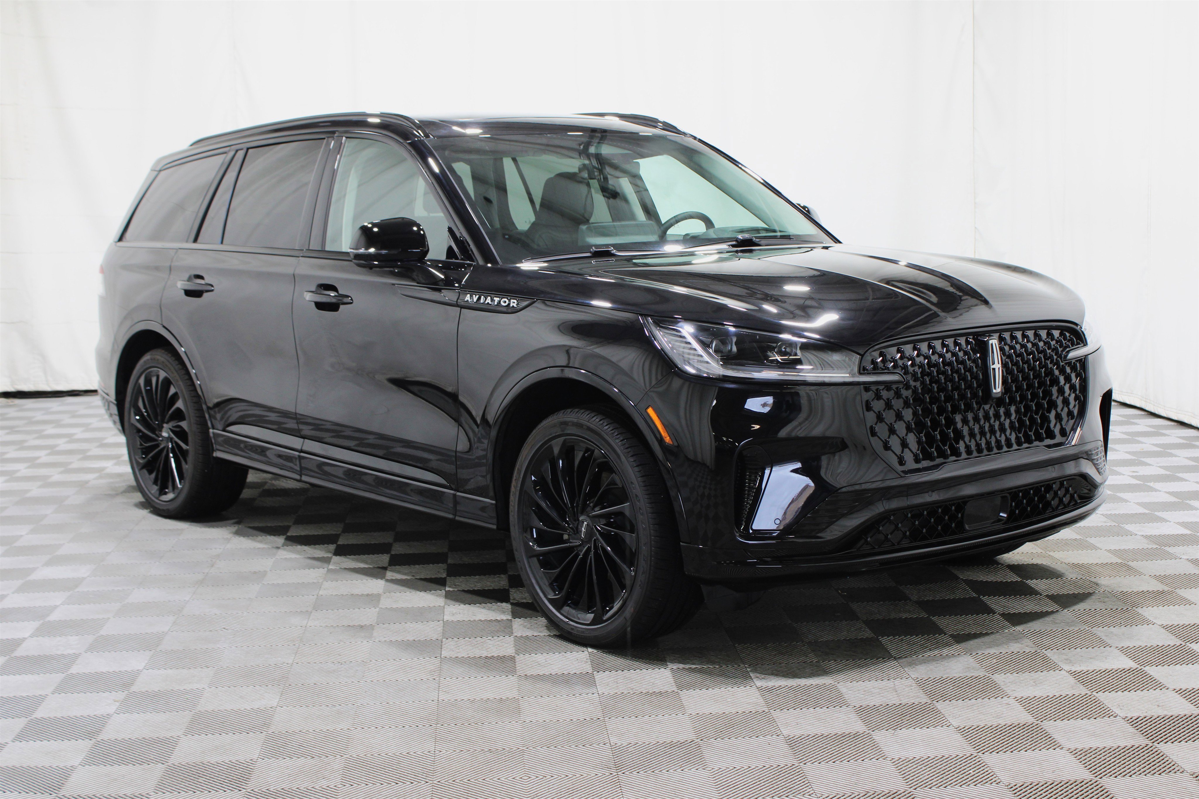 Certified 2025 Lincoln Aviator Reserve w/ Equipment Group 201A