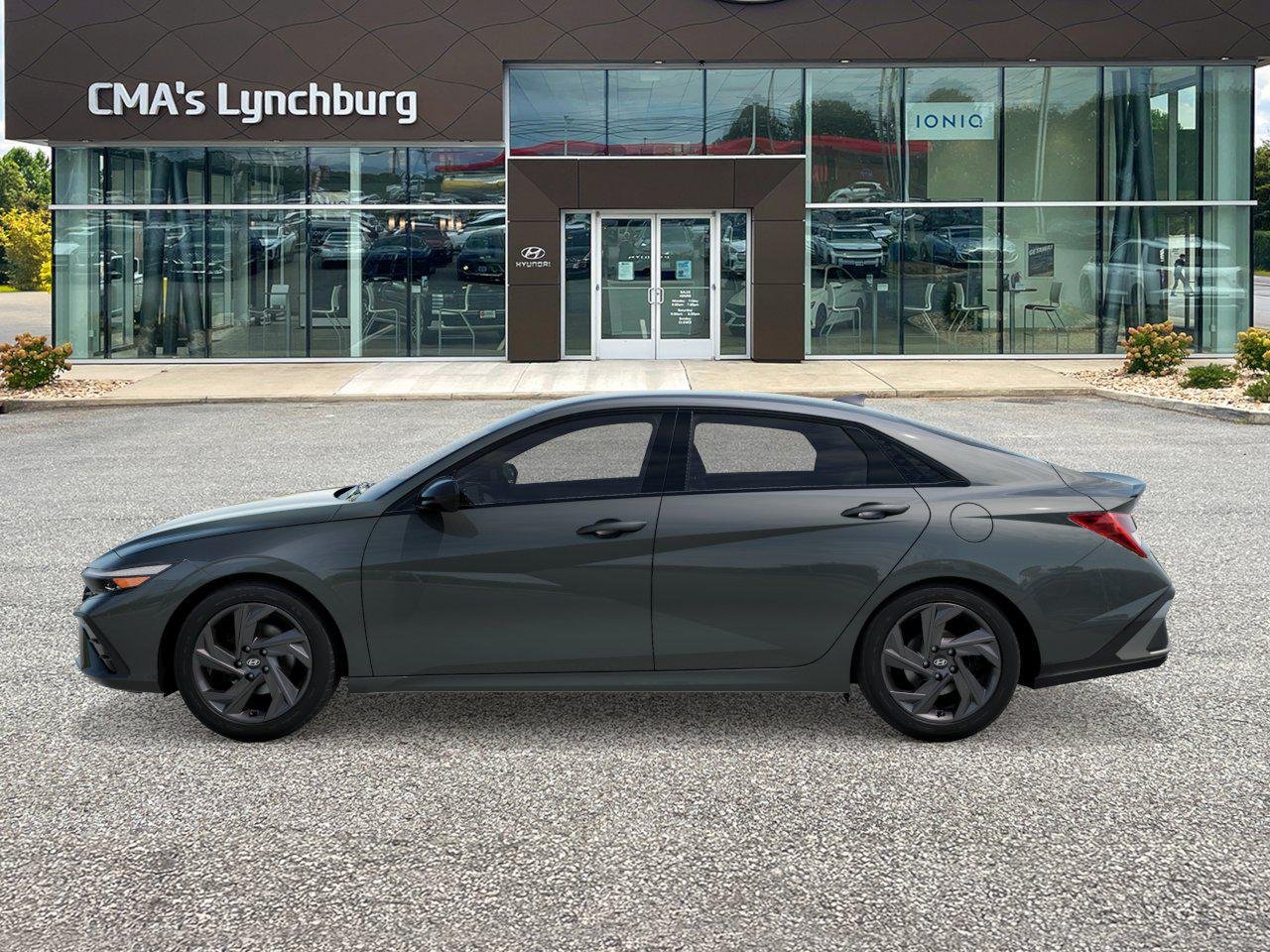 New 2026 Hyundai Elantra Sport FWD image 3