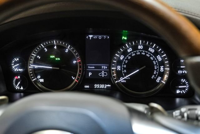 Used 2018 Lexus LX 570 4WD w/ Luxury Package image 24