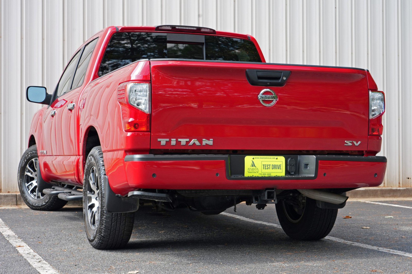 Used 2021 Nissan Titan SV w/ SV Convenience Package RWD image 5