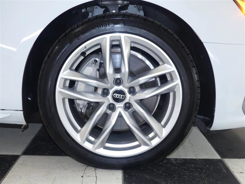 Used 2022 Audi A4 2.0T Premium Plus AWD/4WD image 35