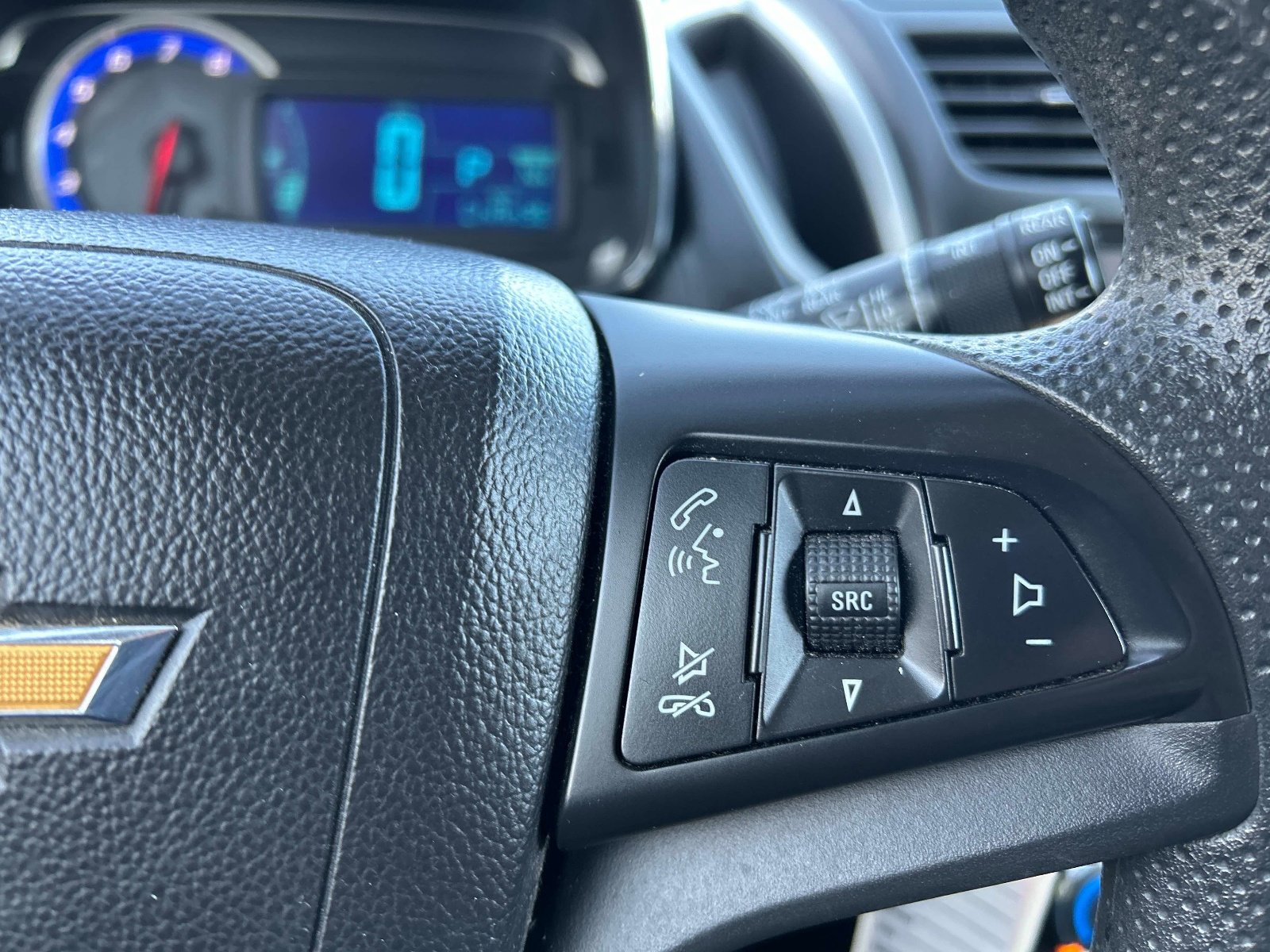 Used 2015 Chevrolet Trax LS w/ LPO, Protection Package FWD image 21