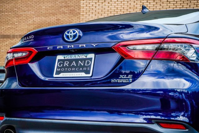 Used 2022 Toyota Camry XLE FWD image 14