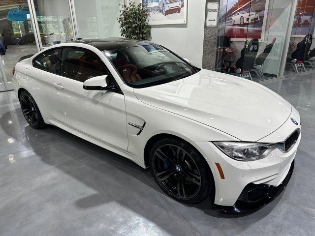 Used 2015 BMW M4 Coupe RWD image 12