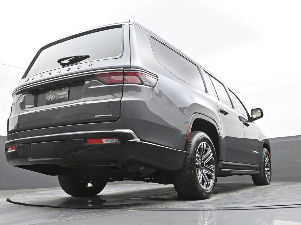 Used 2024 Jeep Wagoneer L Series II w/ Flexible Seating Group image 42