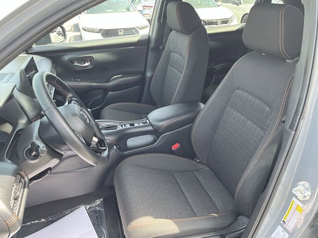 Used 2025 Honda HR-V Sport image 15
