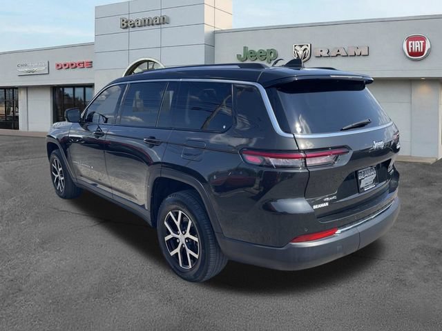 Used 2023 Jeep Grand Cherokee L Limited AWD/4WD image 5