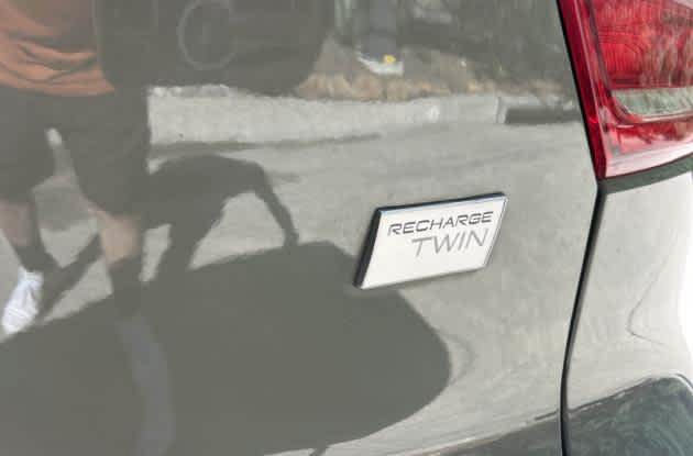 Used 2023 Volvo XC40 Recharge Ultimate AWD/4WD image 6