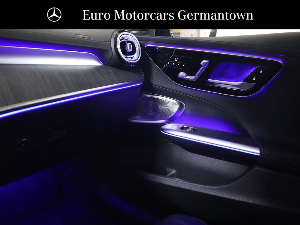 Certified 2026 Mercedes-Benz C 300 4MATIC Sedan image 22
