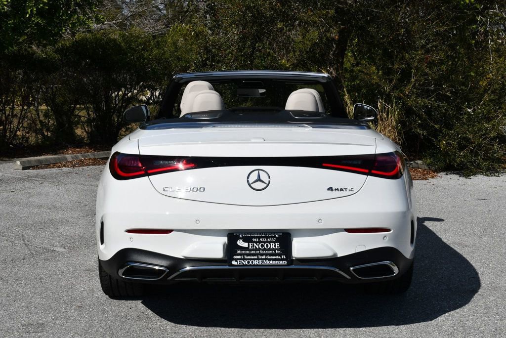 Used 2025 Mercedes-Benz CLE 300 4MATIC Cabriolet image 40
