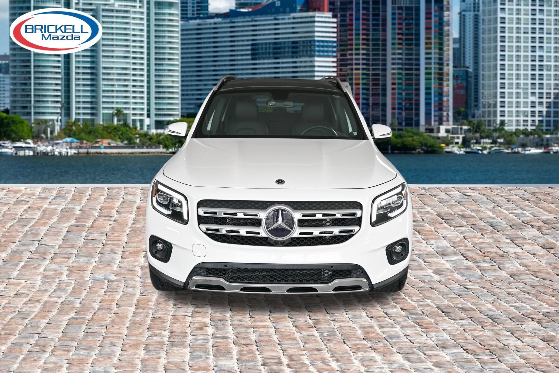 Used 2022 Mercedes-Benz GLB 250 image 2