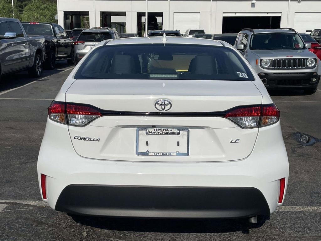 Used 2024 Toyota Corolla LE FWD image 21