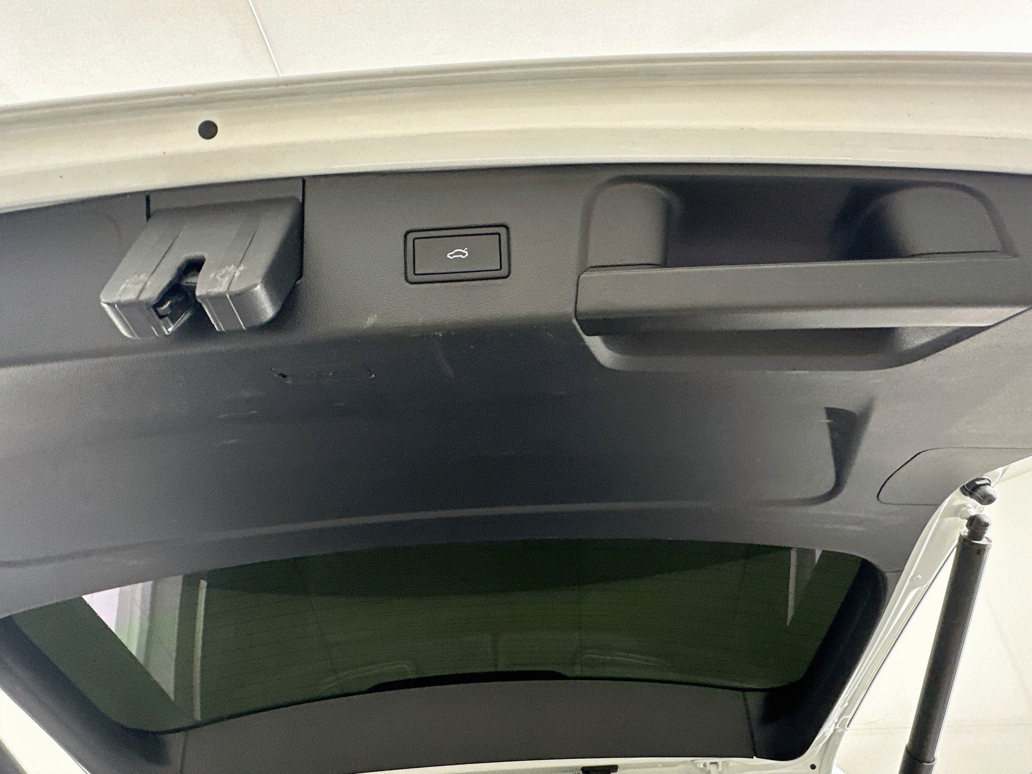 Used 2023 Volkswagen Atlas SE w/ Panoramic Sunroof Package AWD/4WD image 31