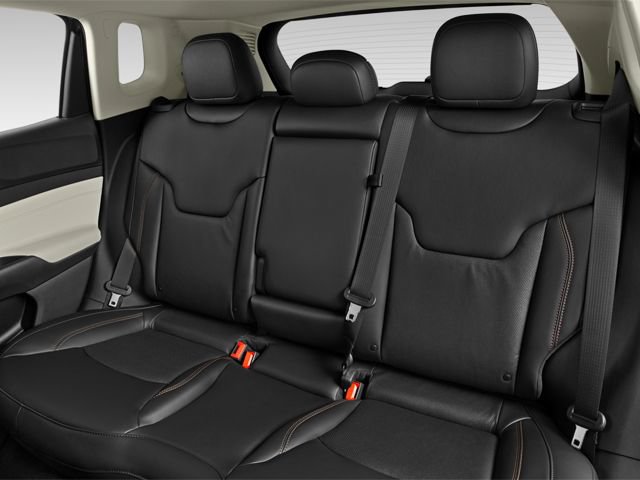 Used 2024 Jeep Compass Limited AWD/4WD image 11