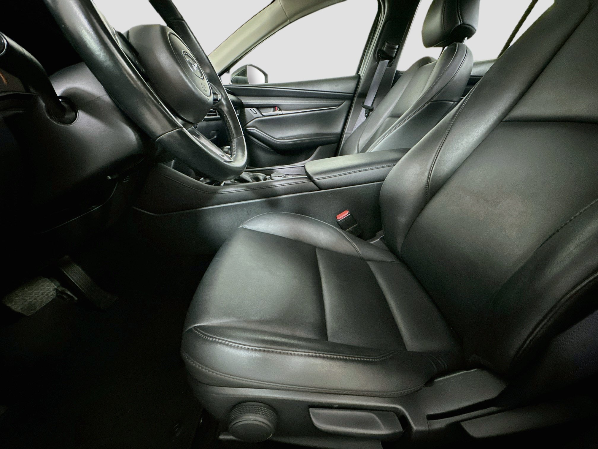 Used 2024 MAZDA MAZDA3 s FWD image 13