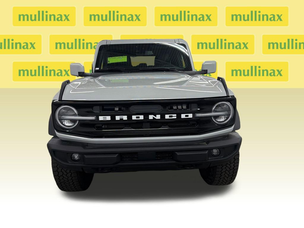 New 2026 Ford Bronco Outer Banks w/ Sasquatch Package AWD/4WD image 14