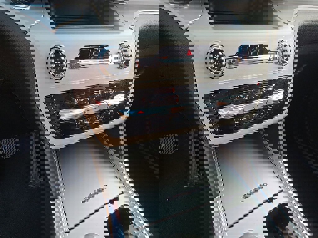 Used 2023 Ford Explorer XLT w/ Equipment Group 202A image 16