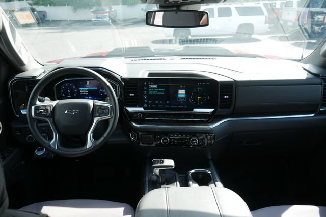 Used 2026 Chevrolet Silverado 1500 LT Trail Boss w/ Convenience Package II AWD/4WD image 6