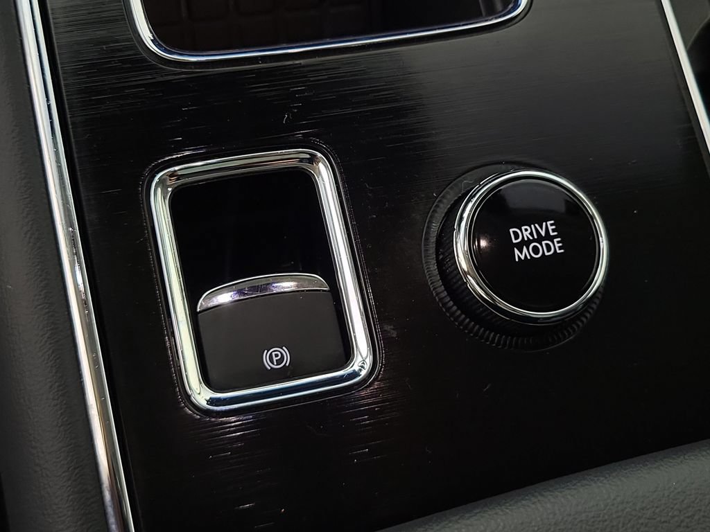 Certified 2025 Lincoln Aviator 2WD w/ Jet Appearance Package image 53