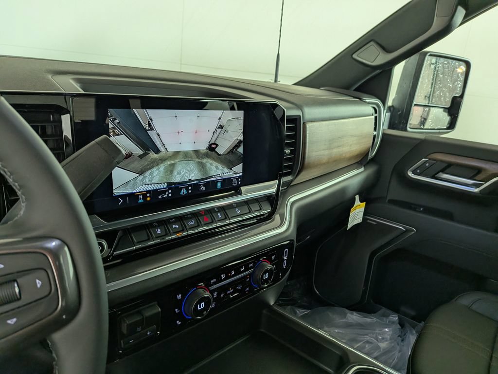New 2026 Chevrolet Silverado 2500 High Country w/ High Country Premium Package AWD/4WD image 22