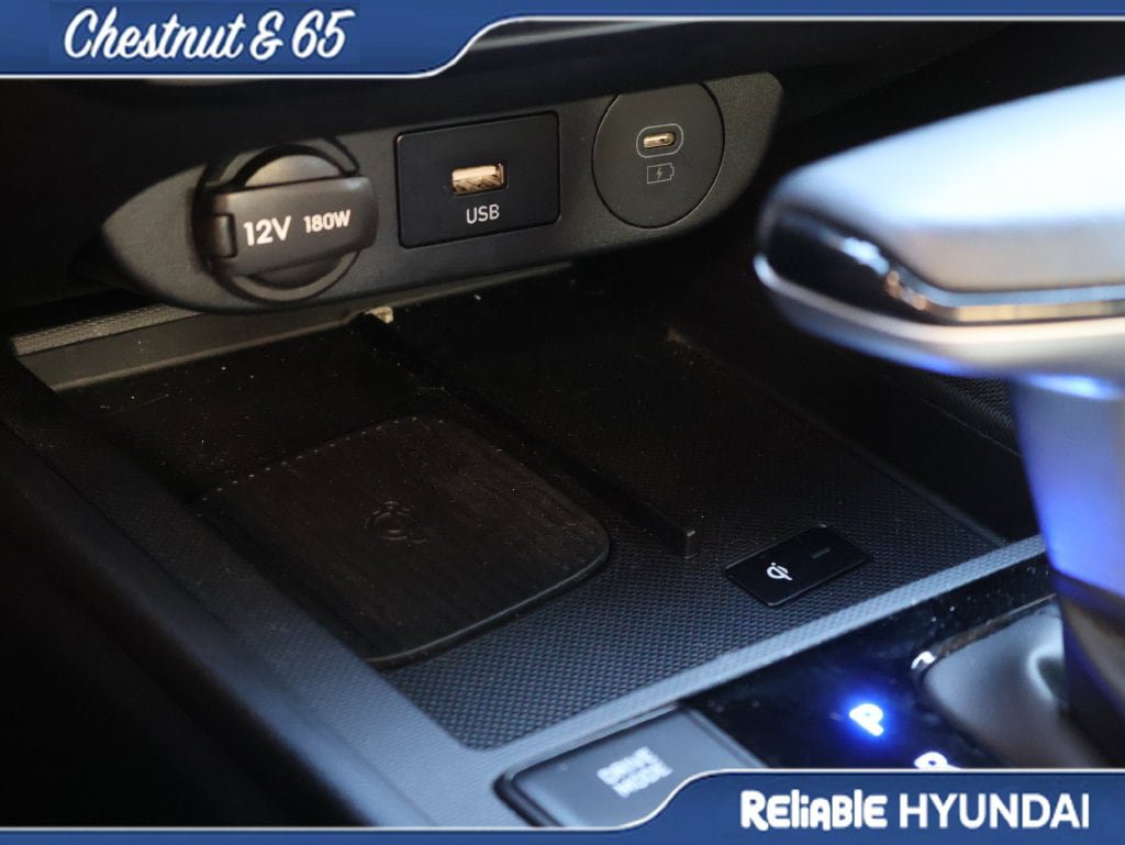 Certified 2025 Hyundai Elantra Sport FWD image 36