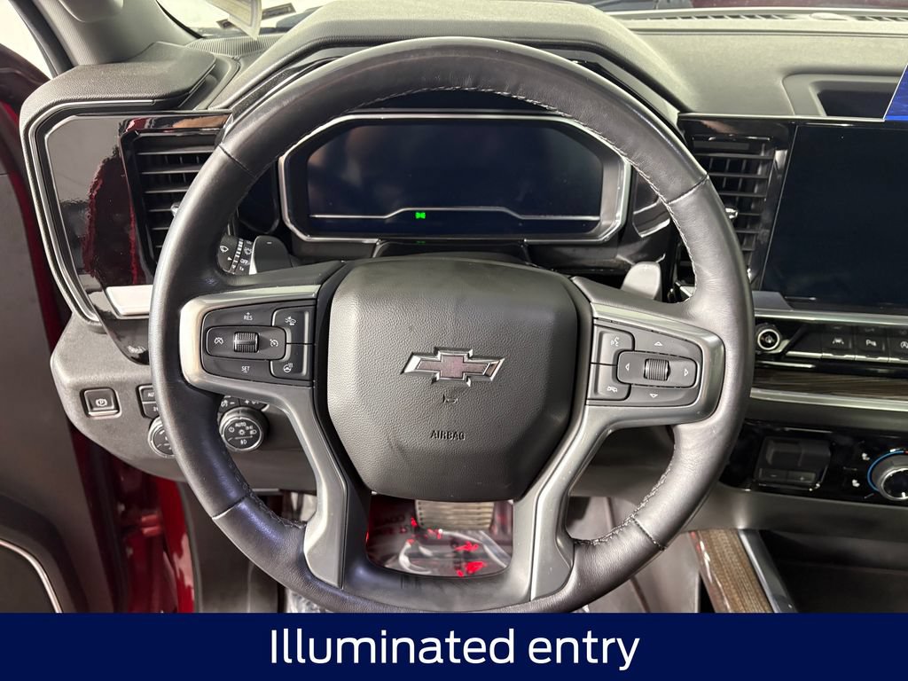 Used 2022 Chevrolet Silverado 1500 RST AWD/4WD image 16