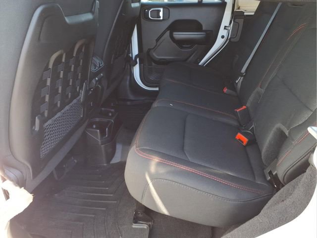 Used 2021 Jeep Wrangler Unlimited Rubicon w/ Cold Weather Group image 14