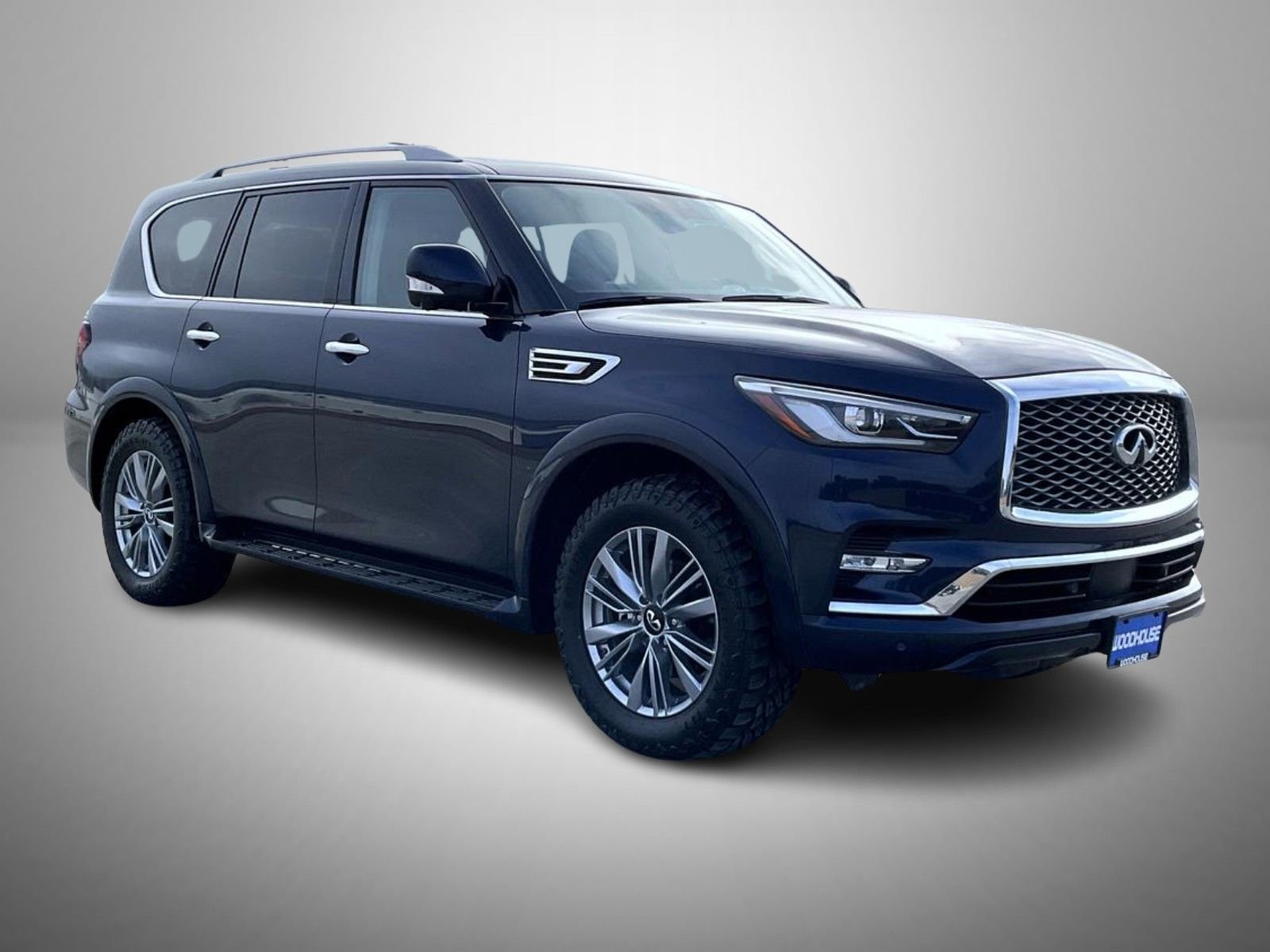 Used 2024 INFINITI QX80 Luxe image 3