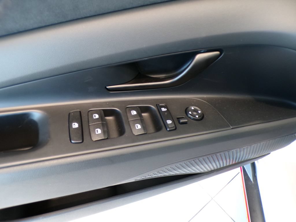 New 2026 Hyundai Elantra N FWD image 17