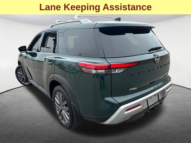 Used 2023 Nissan Pathfinder SL w/ SL Premium Package AWD/4WD image 8