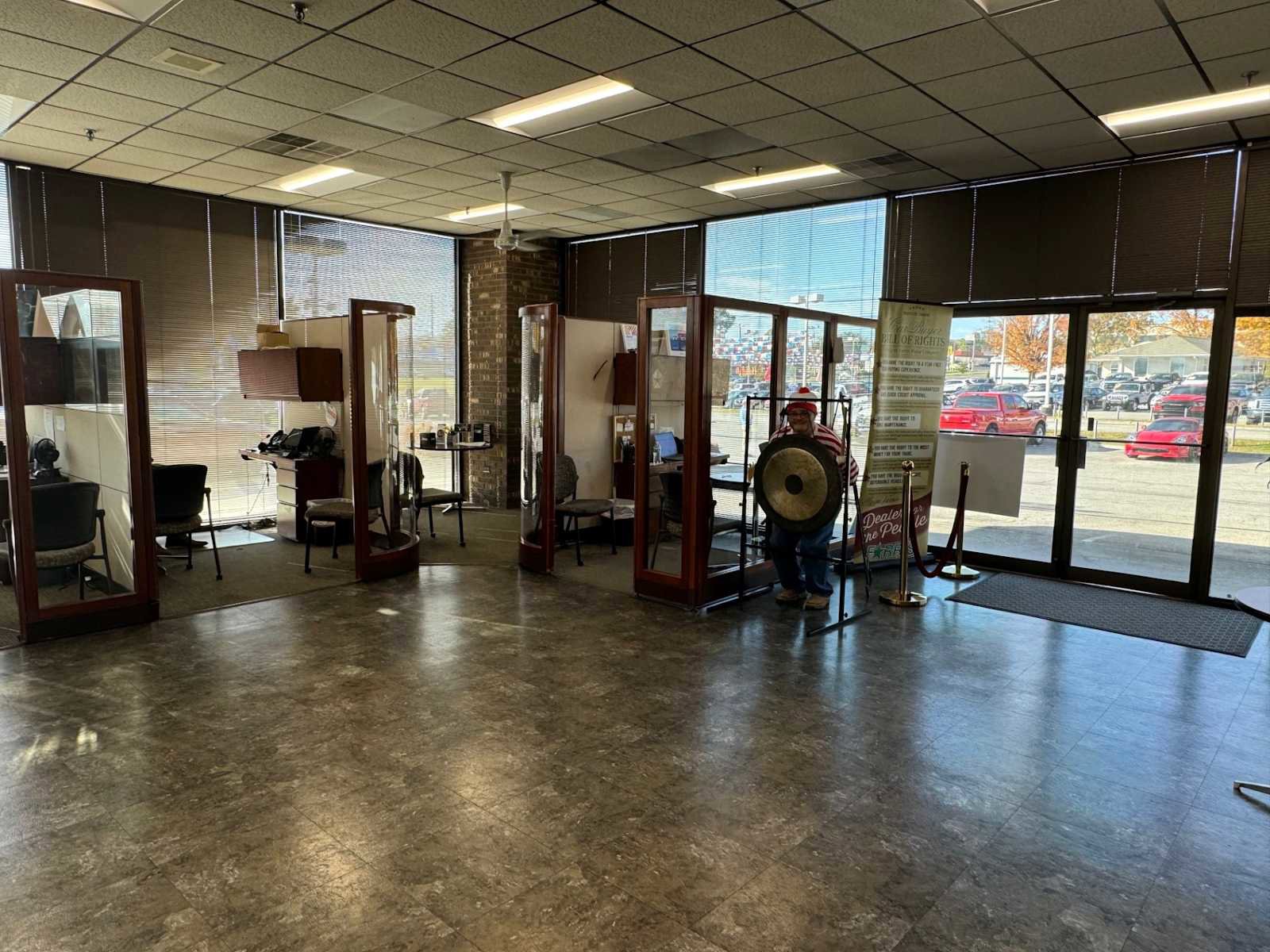 Used 2022 Toyota Camry SE image 24